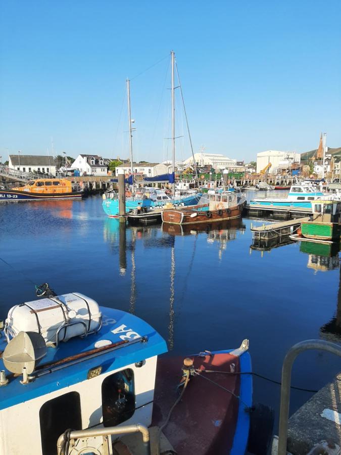 Stunning Riverside Town House With Views Ayrshire Girvan Exteriör bild