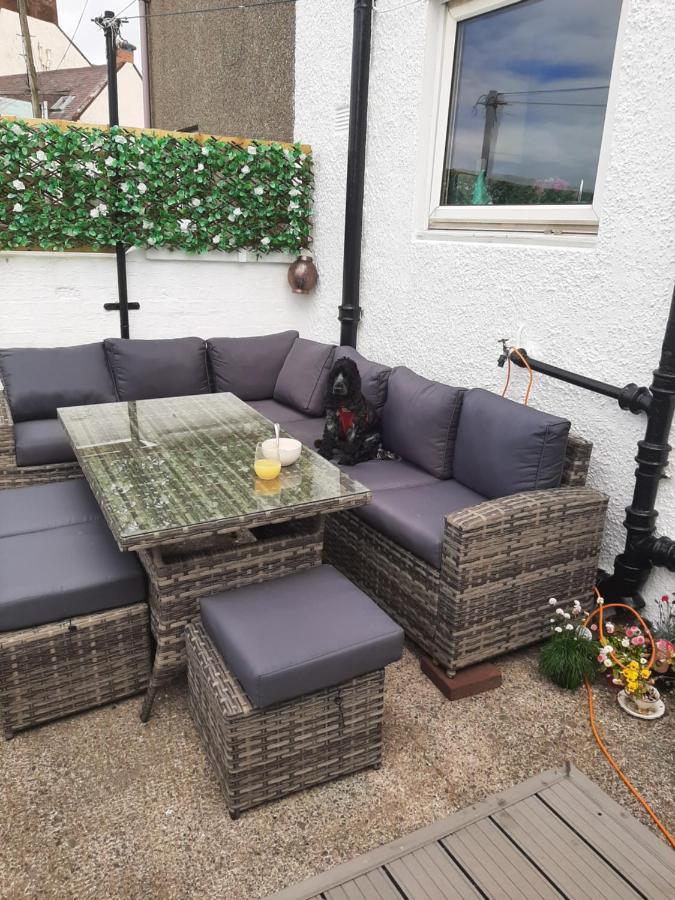 Stunning Riverside Town House With Views Ayrshire Girvan Exteriör bild